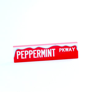 Street sign - Peppermint Parkway