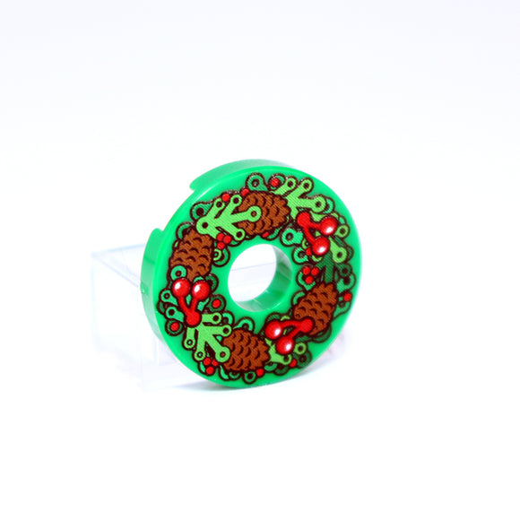 2x2 Round - Christmas Wreath - Pine Cone